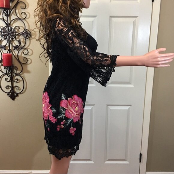 Tahari ASL Black Crochet Embroidered Floral Dress, Size 10 - Picture 6 of 7